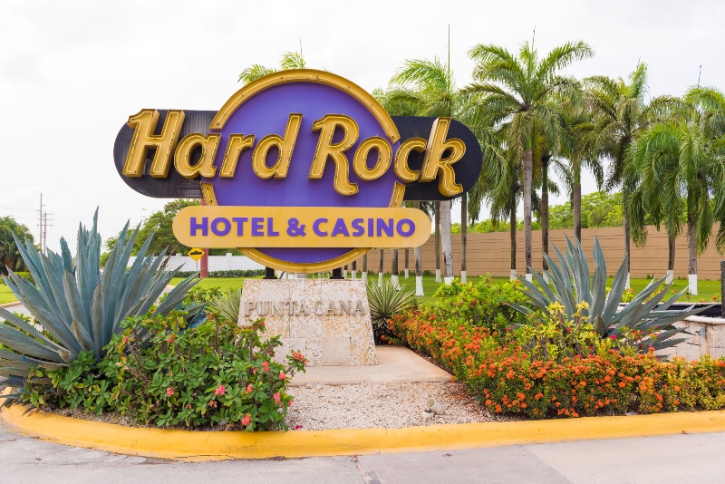 Hard Rock Cafe hotel The Mirage vegas Purple hotel