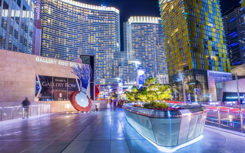 Kampus Aria di Las Vegas pada malam hari