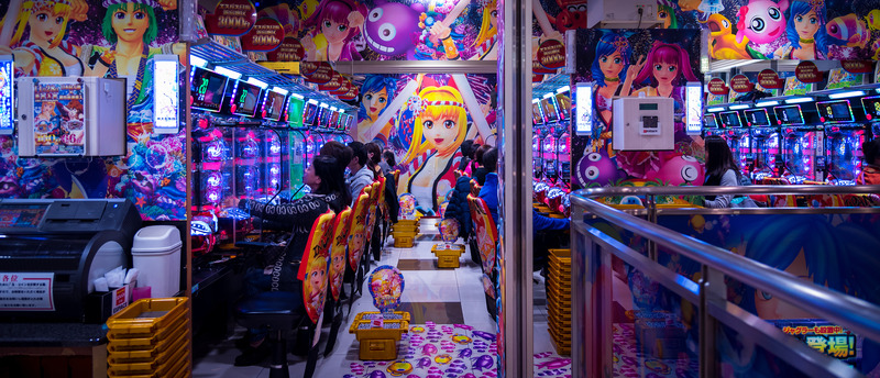 Gambling Gaming race betting pachinko japan slot game machines arcade playing sailor moon