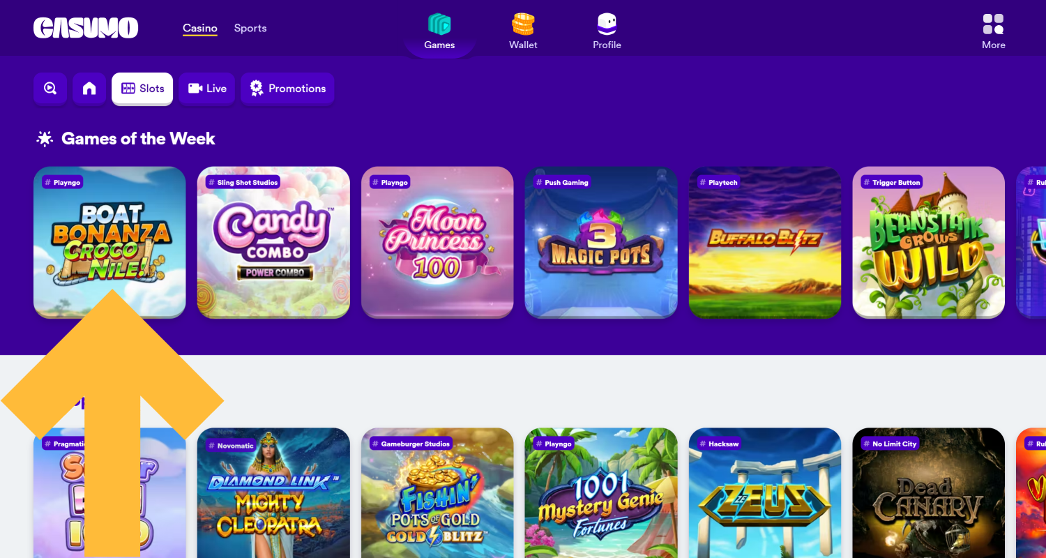 På Casumo skal du gå til sektionen Slots eller Live Casino og vælge et spil