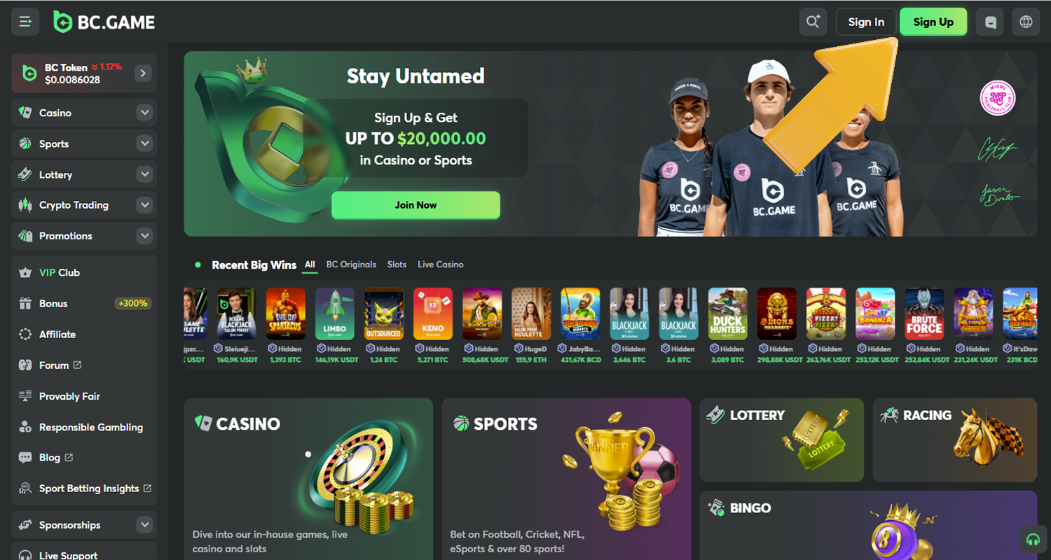 Paspauskite registracijos mygtuką viršutiniame BC.Game svetainės kampe
