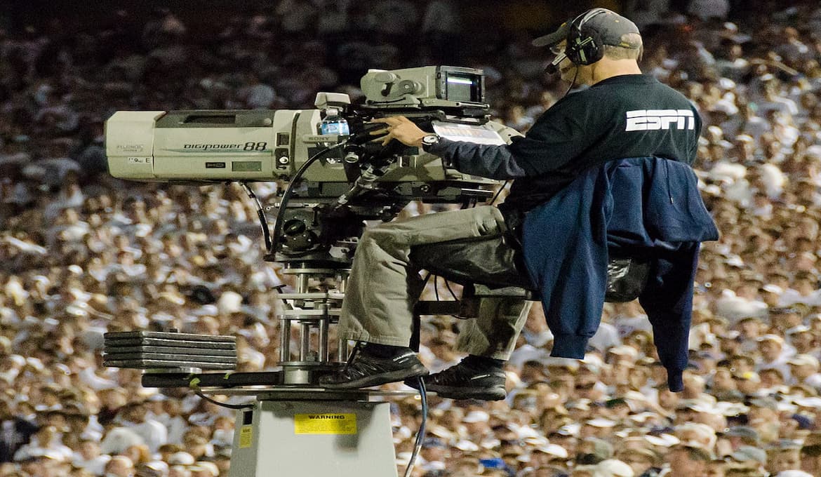 Penn Leadership and Shareholders Clash Over ESPN Bet