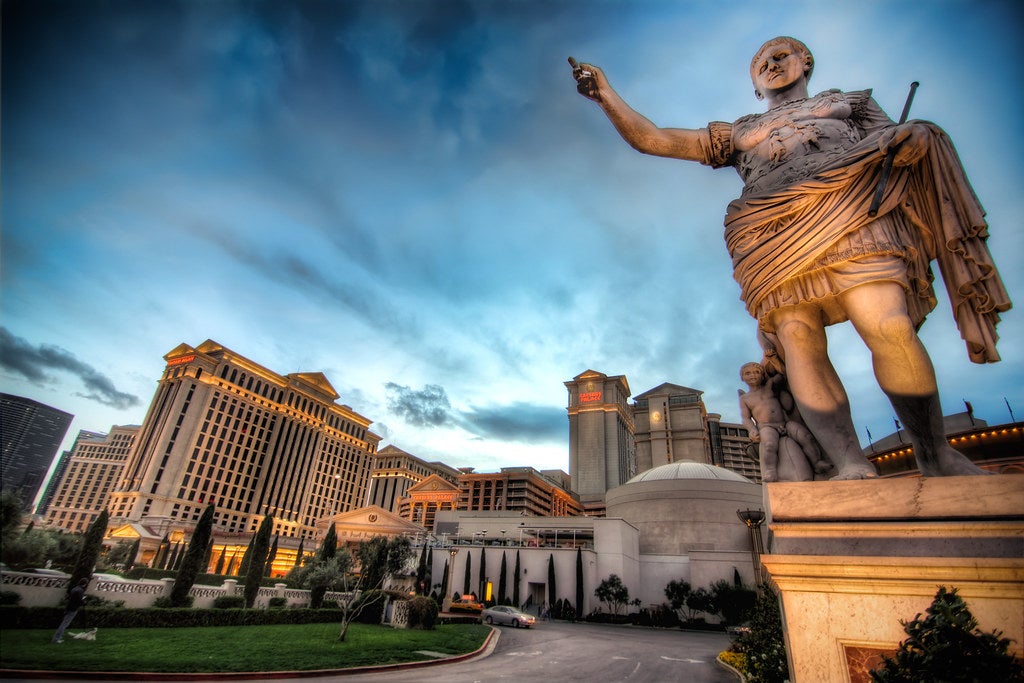Caesars casino sued for $500k