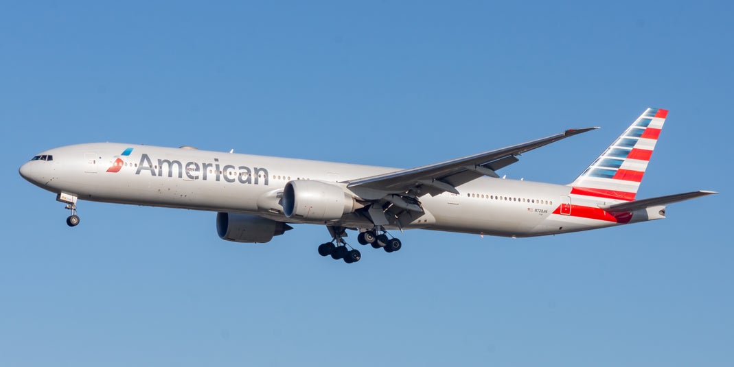 American Airlines Considering Bringing Back Seatback Screens