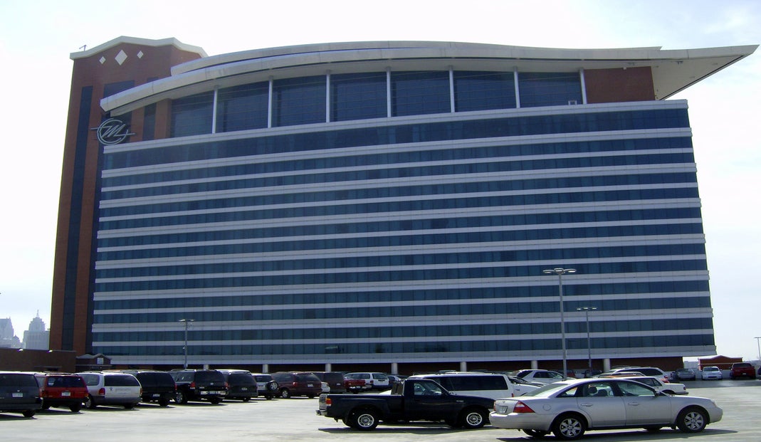 Man Robbed at MotorCity Casino He Spit Blood In My Face
