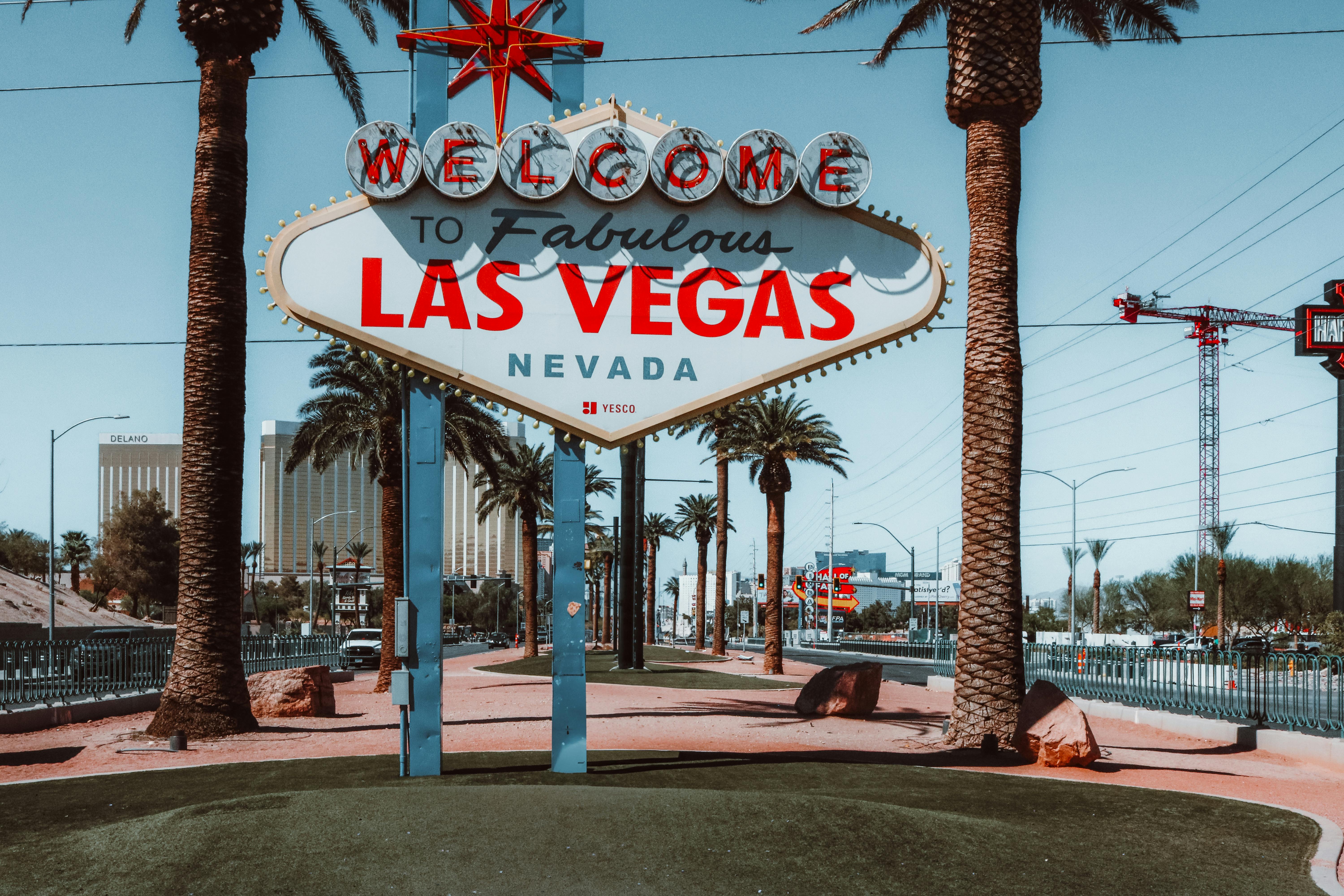 Welcome to Fabulous Las Vegas Sign