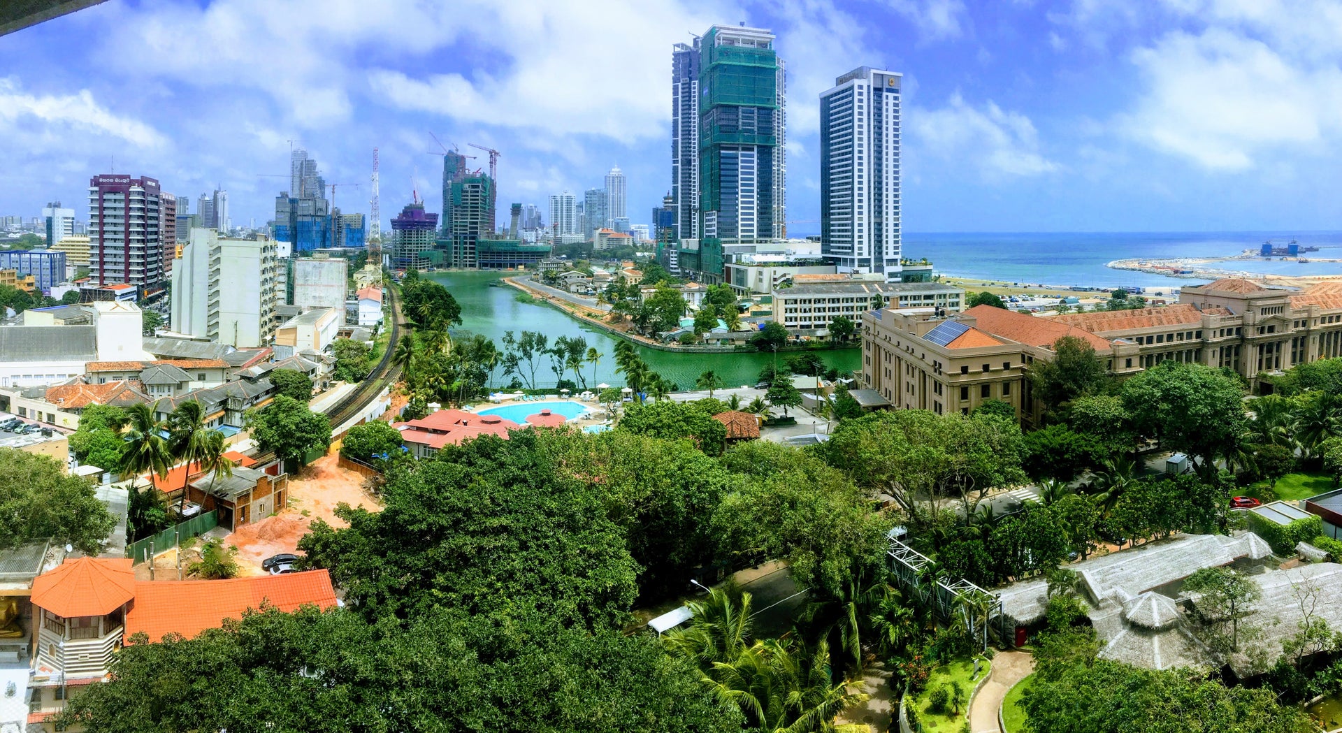 Cinnamon Life at City of Dreams Sri Lanka Begins Commercial Operations Colombo, Sri Lanka skyline