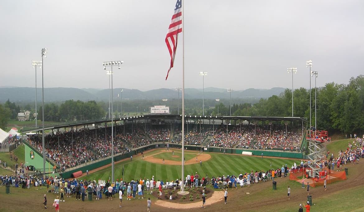 LLWS Officials Issue Scathing Statement Over Sports Betting Photo by I, Ruhrfisch, CC BY-SA 3.0, via Wikimedia Commons