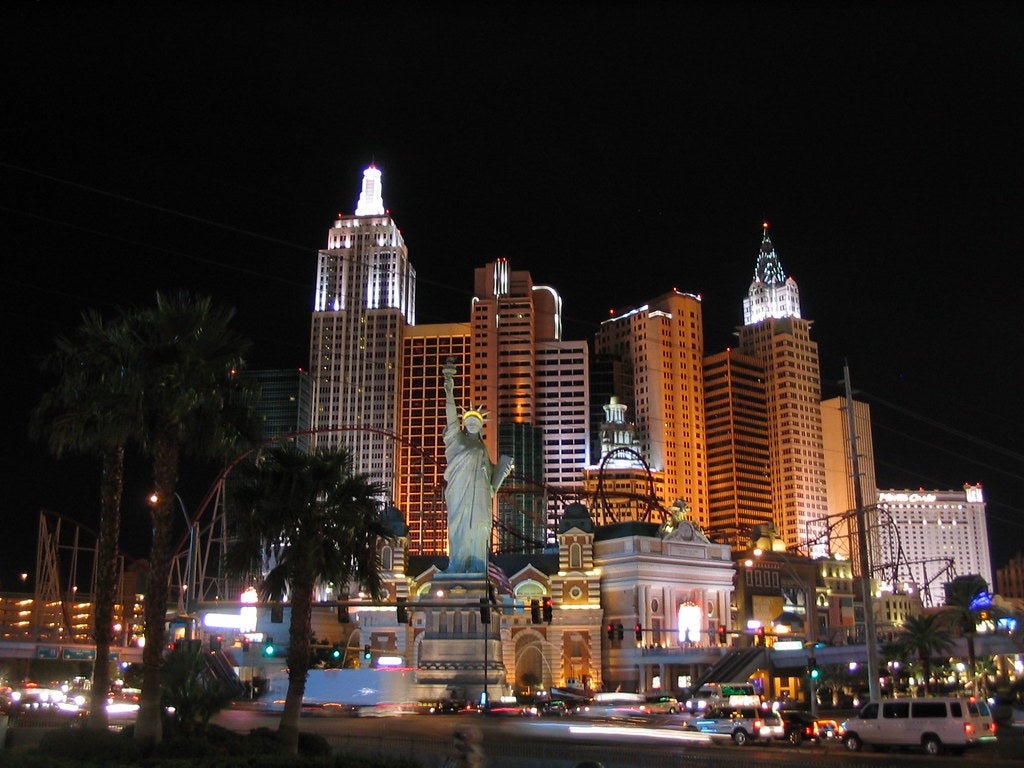 Unique Discount for Canadian Guests in Las Vegas