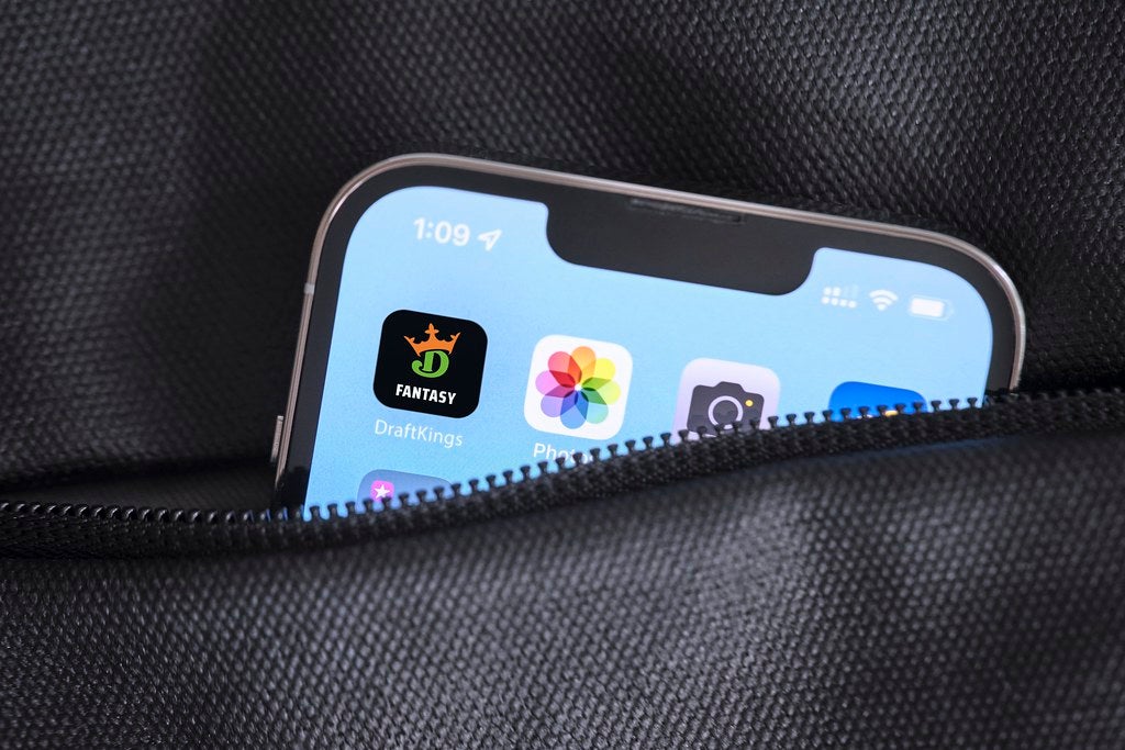 DraftKings Ranked Top Sports Betting App in Latest Industry Report DraftKings Ranked Top Sports Betting App in Latest Industry Report